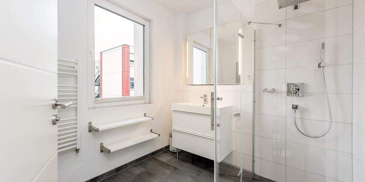 Reihenmittelhaus Berlin Altglienicke - 5 Zimmer, 142 m&sup2;, 560.000&euro; | Angebot:23977660