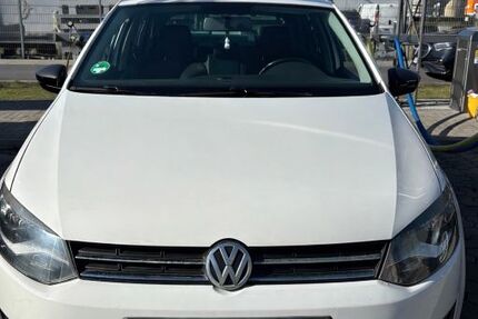 VW Polo 88.000 km 9.200 &euro; Berlin 13435