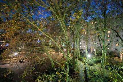 Wohnung zum Mieten in Berlin 989,43 € 97.77 m² 3.5 zimmer