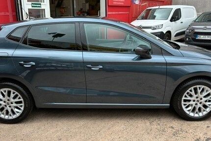 Seat Ibiza 31.100 km 19.490 &euro; Berlin Marienfelde 12277