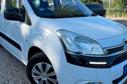Citroen Berlingo 132.523 km 6.990 € Berlin 13089