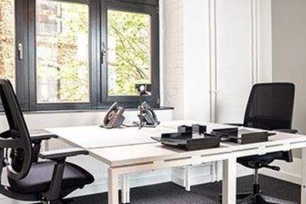 Flexibler Coworking Private Desk in stylischem Fabrikgebäude - 247 zimmer