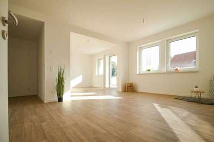 Wohnung zum Mieten in Zwickau 850,50 € 105 m²
