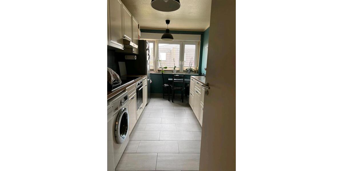 Dachgeschoßwohnung Velten - 3 Zimmer, 77 m&sup2;, 1.500&euro; | Angebot:25350485