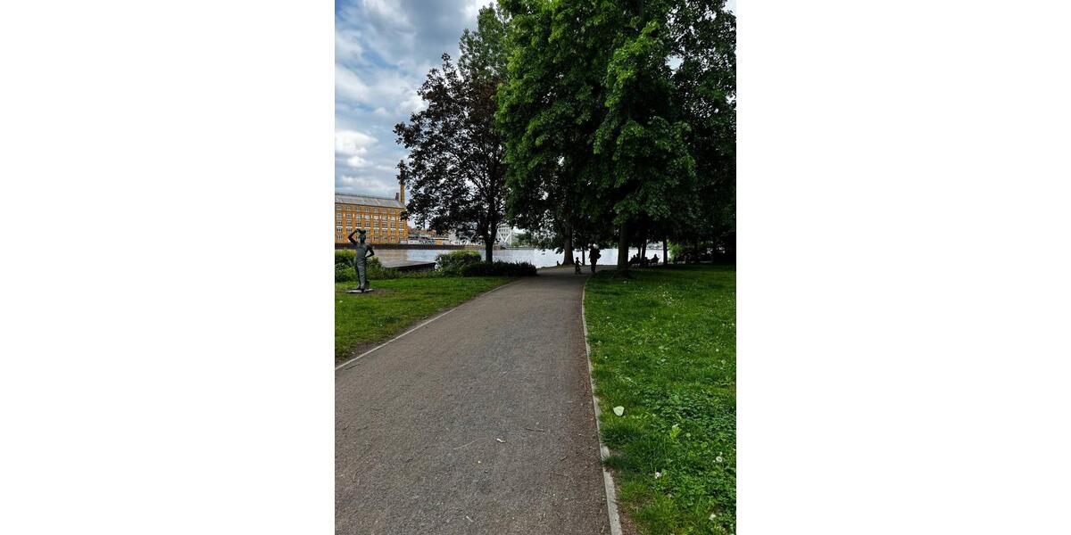 Etagenwohnung Berlin Treptow-Köpenick - 2 Zimmer, 60 m&sup2;, 1.300&euro; | Angebot:26693585