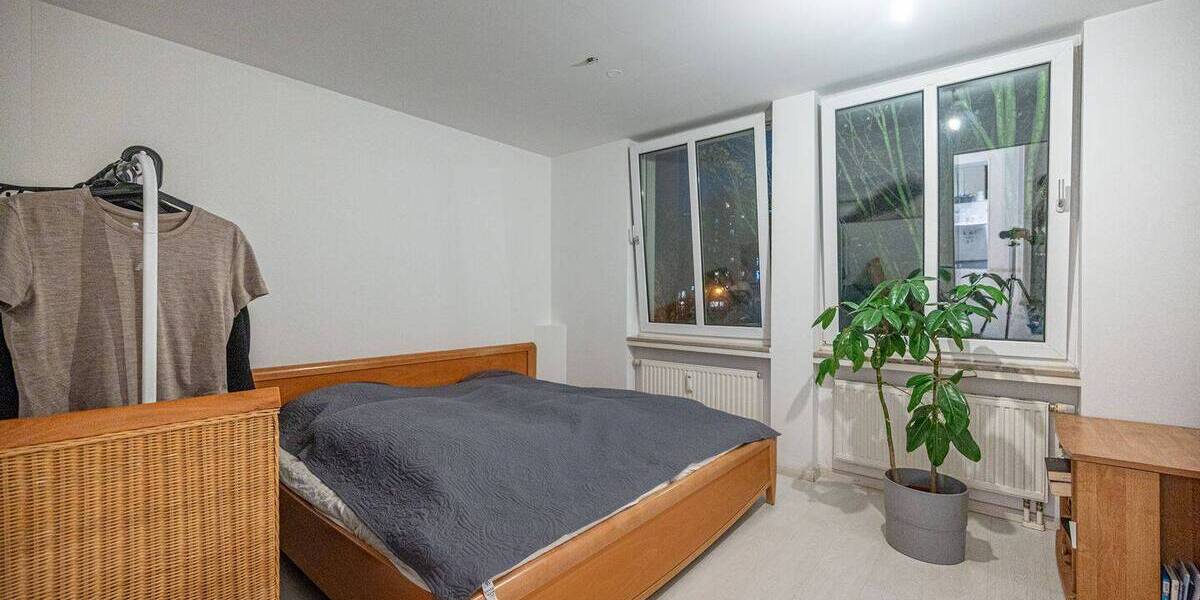 Etagenwohnung Berlin Lichtenberg - 4 Zimmer, 100 m&sup2;, 500.000&euro; | Angebot:26549955