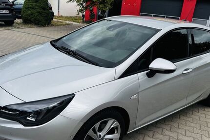 Opel Astra 57.568 km 15.990 &euro; Bernau bei Berlin 16321