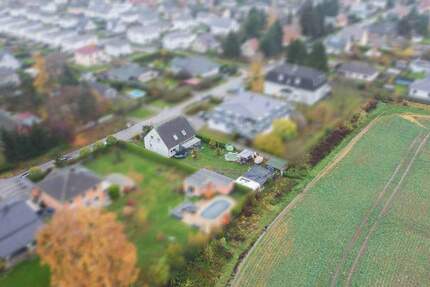 Familienfreundliches Haus mit großem Garten und verglaster Terrasse in idyllischer Feldrandlage 5 zimmer