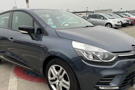 Renault Clio 189.250 km 4.999 &euro; Mittenwalde 15749