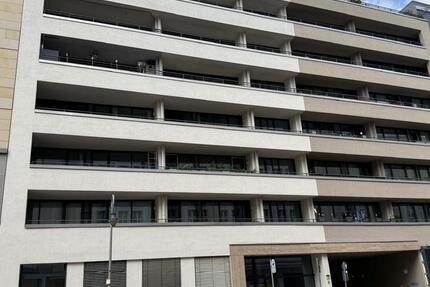 Wohnung Berlin Mitte - 2 Zimmer, 67 m&sup2;, 1.268&euro; | Angebot:26690099