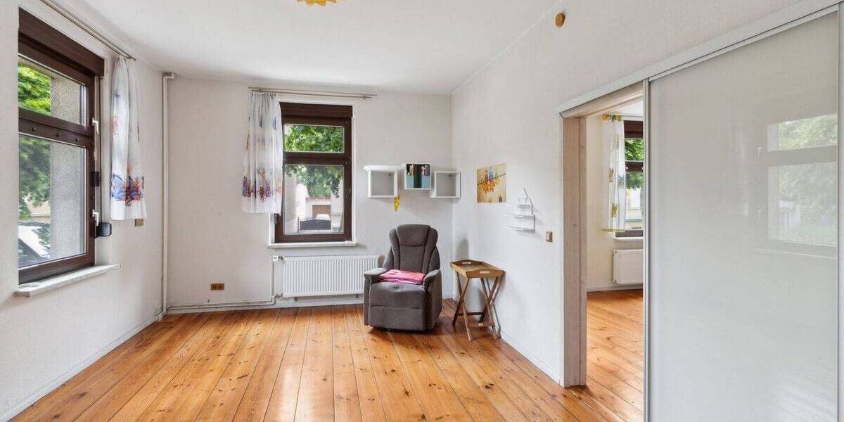 Großzügiges Stadthaus mit Gartenidylle & Pool - Raum für Familie und Generationen 9 zimmer