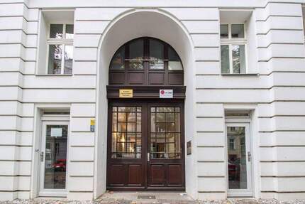 2 Zimmer mit Option auf mehr! Stilvolle Altbauwohnung mit großem Balkon trifft neue Ideen 2 zimmer