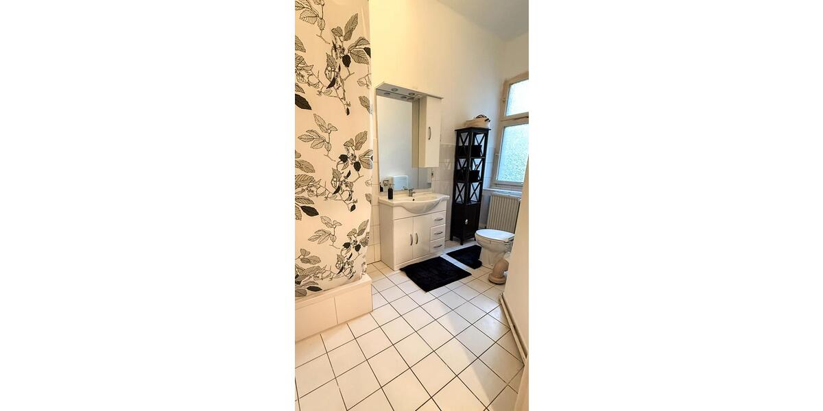 Erdgeschoßwohnung Berlin Spandau - 2 Zimmer, 62 m&sup2;, 1.000&euro; | Angebot:25921251