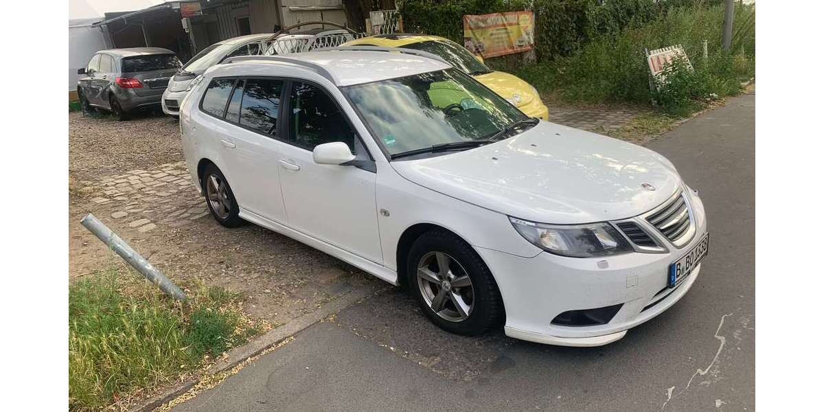 Saab 9-3 236.000 km 3.699 € Berlin 10829