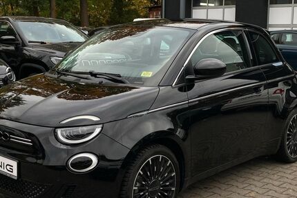 Fiat 500e 11.313 km 17.888 &euro; Berlin 13509