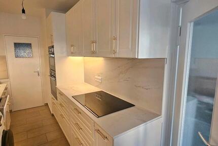 Wohnung Berlin Reinickendorf - 4 Zimmer, 92 m&sup2;, 2.000&euro; | Angebot:26635085