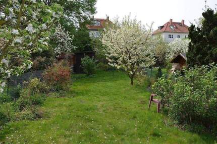 Reihenmittelhaus Süd-Ruhiglage Zehlendorf . 233 m² Wohn-Nutzfläche . PROVISIONSFREI für Käufer*in