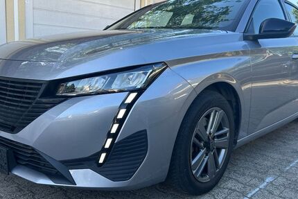 Peugeot 308 71.000 km 14.500 &euro; Berlin 13403