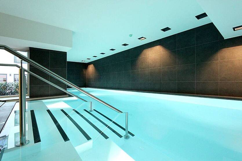 Luxury. Location. Lifestyle. - Designikone an der Spree