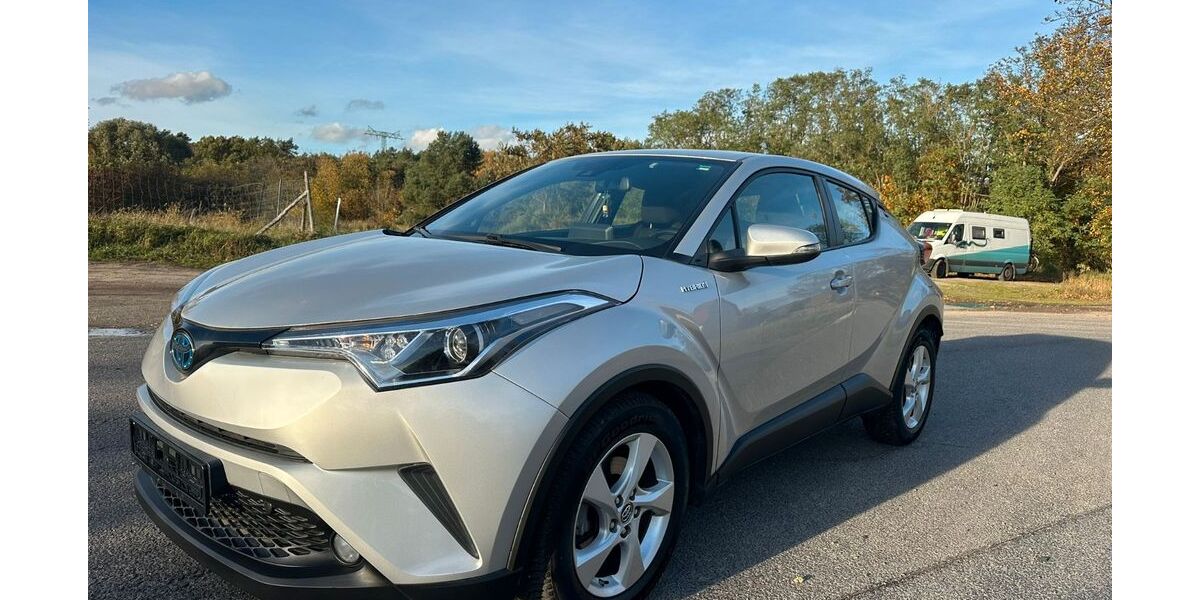 Toyota C-HR 60.000 km 15.890 &euro; Berlin 12099