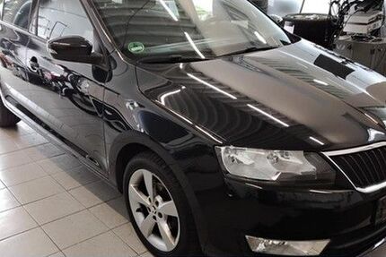 Skoda Rapid 78.713 km 9.990 &euro; Rüdersdorf 15562