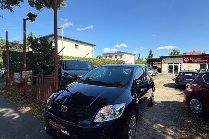 Toyota Auris 100.000 km 4.900 € Berlin 12355