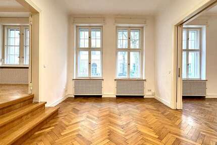 Wohnung Berlin Charlottenburg-Wilmersdorf - 5 Zimmer, 193 m&sup2;, 995.000&euro; | Angebot:26748674