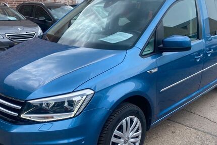 VW Caddy 143.000 km 19.990 &euro; Berlin-Lichtenberg 10365