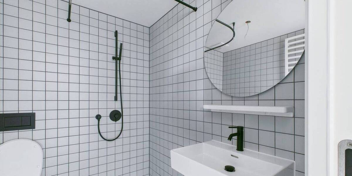 Etagenwohnung Berlin Kaulsdorf - 2 Zimmer, 49 m&sup2;, 1.047&euro; | Angebot:25984341