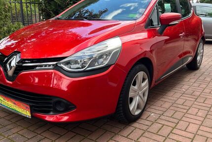 Renault Clio 134.000 km 4.900 &euro; Falkensee/Spandau 14612