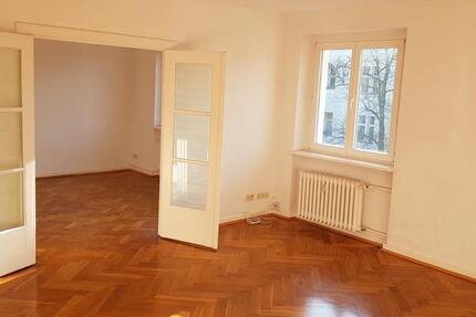Wohnung Berlin Charlottenburg-Wilmersdorf - 5 Zimmer, 120 m&sup2;, 1.800&euro; | Angebot:27589875