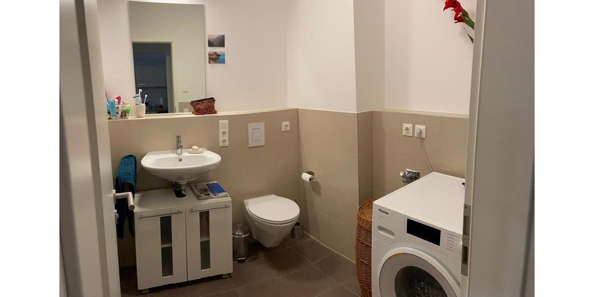 Etagenwohnung Berlin Mitte - 2 Zimmer, 52 m&sup2;, 1.160&euro; | Angebot:26626997