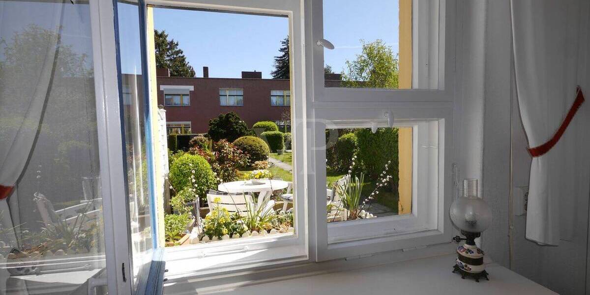 Reihenmittelhaus Berlin Britz - 3 Zimmer, 70 m&sup2;, 449.000&euro; | Angebot:26573095