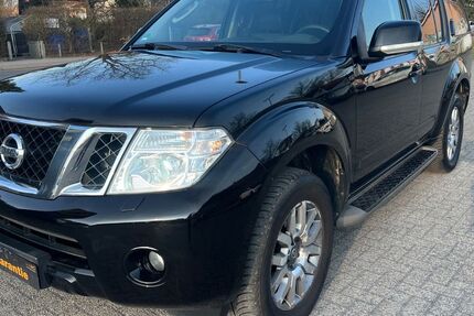 Nissan Pathfinder 245.000 km 10.800 &euro; Berlin 13158