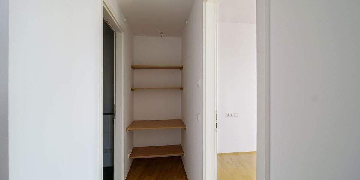 Etagenwohnung Berlin Spandau - 2 Zimmer, 57 m&sup2;, 1.000&euro; | Angebot:26130236