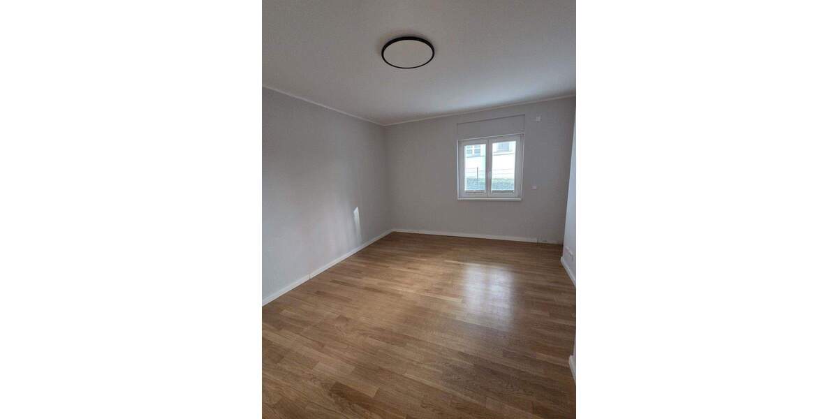 Gewerbeobjekt Berlin Westend - 2 Zimmer, 65 m&sup2;, 298.000&euro; | Angebot:24719004