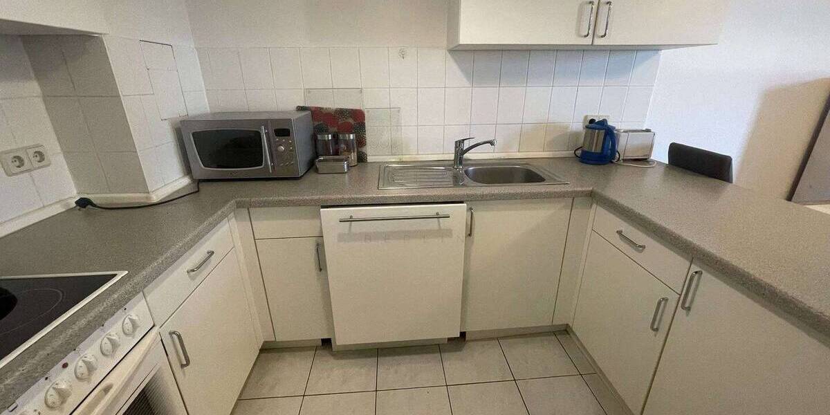 Wohnen im Grünen von Altglienicke - mit eigenem Garagenstellplatz 1 zimmer