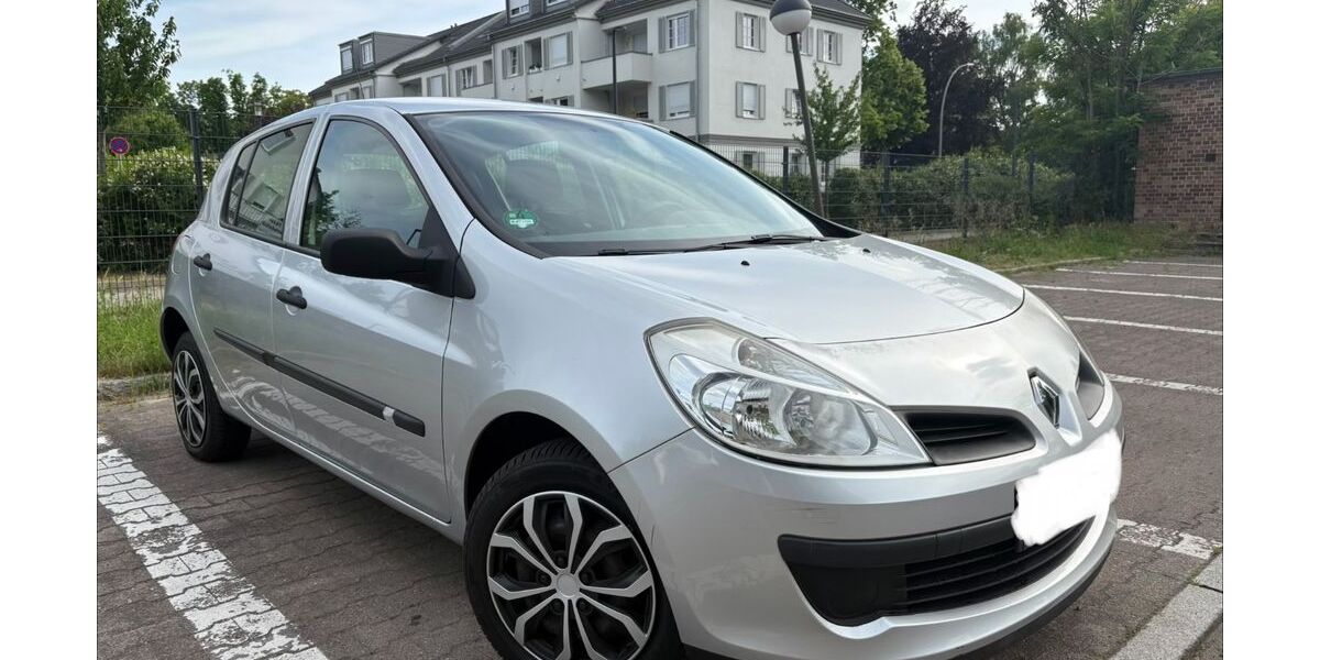 Renault Clio 70.000 km 2.200 &euro; Lankwitz 12249