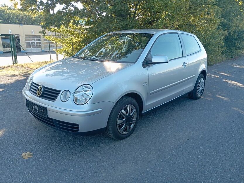VW Polo 135.000 km 1.899 € Mittenwalde 15749