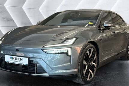 Polestar 4 4.745 km 59.800 &euro; Berlin 10553