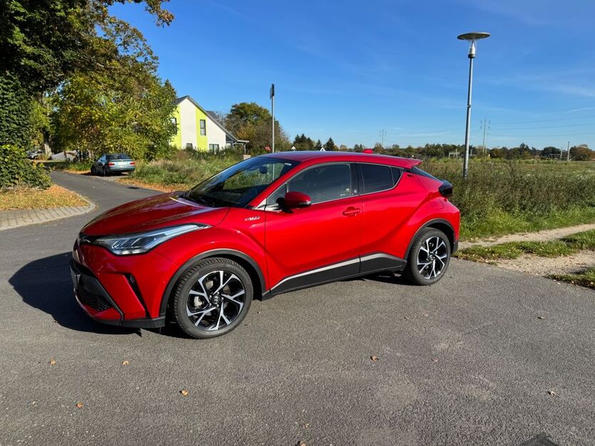 Toyota C-HR 29.000 km 21.999 € Berlin 12309