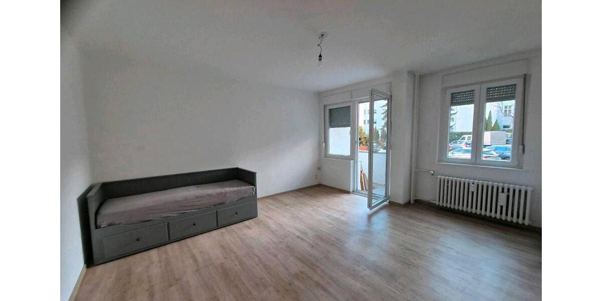 Erdgeschoßwohnung Berlin Charlottenburg-Wilmersdorf - 1 Zimmer, 32 m&sup2;, 750&euro; | Angebot:25968258