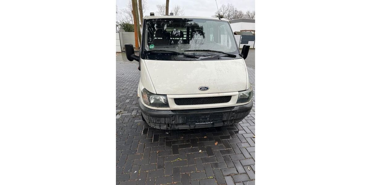 Ford Transit 300.000 km 2.150 &euro; Berlin 10999