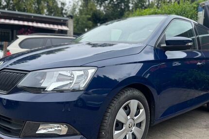 Skoda Fabia 146.000 km 6.490 &euro; Hoppegarten Hönow 15366