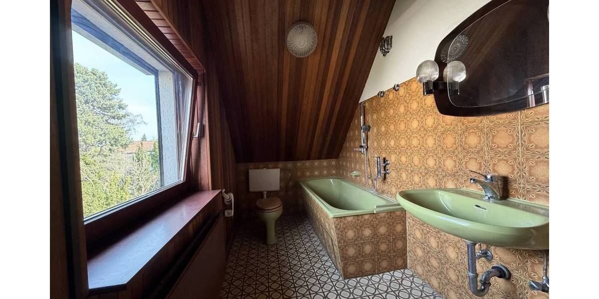 Südausrichtung in ruhiger zweiter Reihe - renovierungsbedürftiges Einfamilienhaus in Rudow - Einfamilienhaus Berlin Rudow | Angebot:25599011