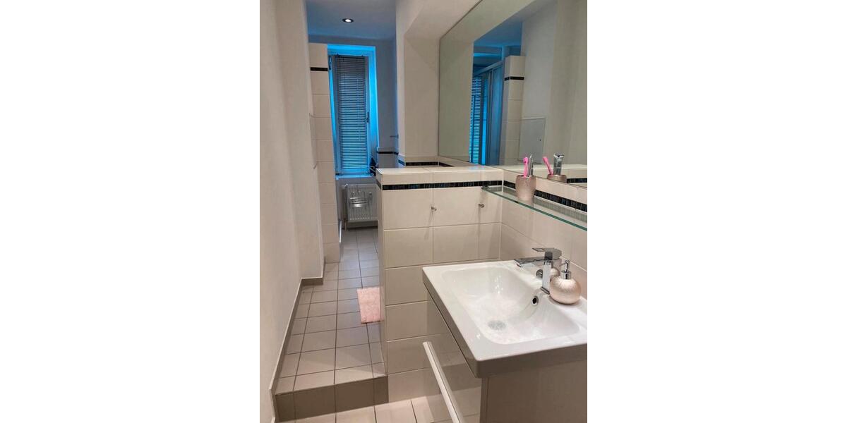 Etagenwohnung Berlin Spandau - 2 Zimmer, 64 m&sup2;, 1.500&euro; | Angebot:26122566