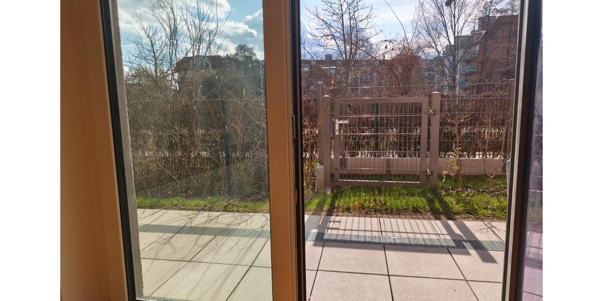 Erdgeschoßwohnung Berlin Spandau - 1 Zimmer, 34 m&sup2;, 987&euro; | Angebot:25612040