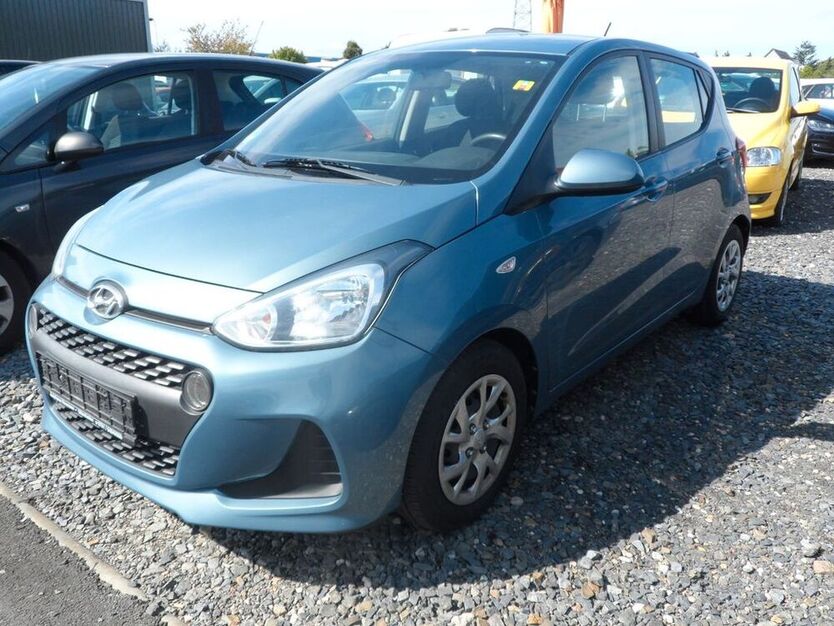 i10