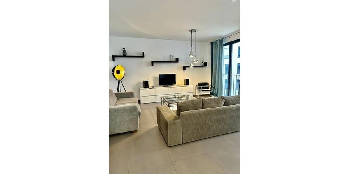 Etagenwohnung Berlin Mitte - 3 Zimmer, 99 m&sup2;, 2.700&euro; | Angebot:26461201