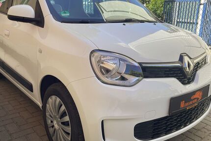 Renault Twingo 51.100 km 9.990 &euro; Berlin 12107